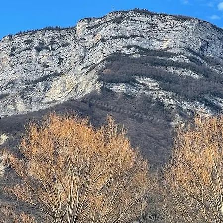 Grenoble Sud Varces Suite Privatisee Au Pied Des Montagnes Exterior foto