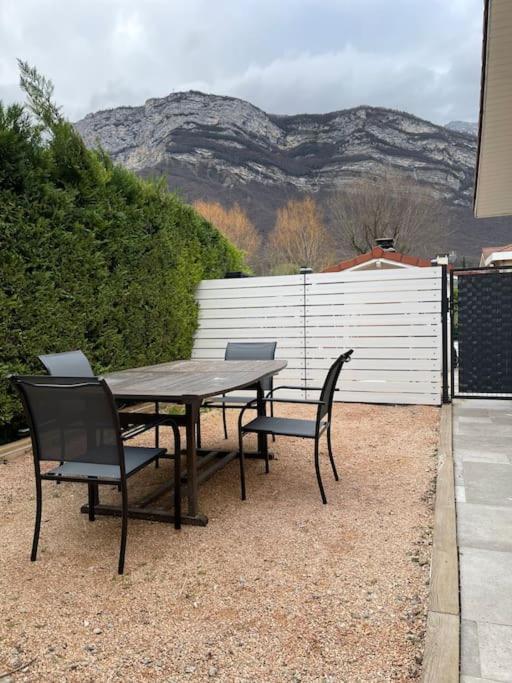 Grenoble Sud Privatisee Au Pied Des Montagnes Apartment *