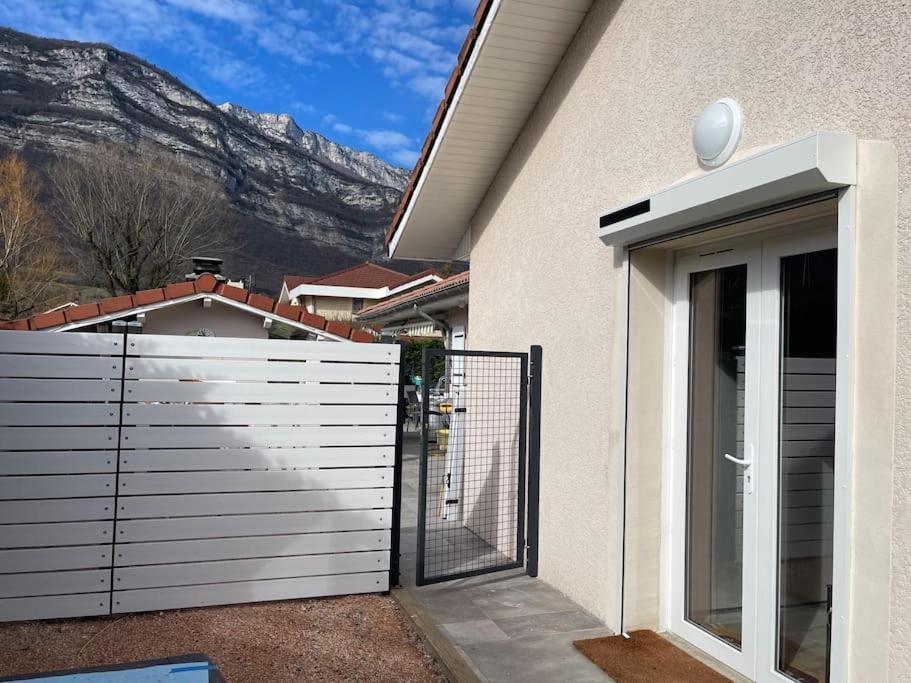 Grenoble Sud Privatisee Au Pied Des Montagnes Apartment